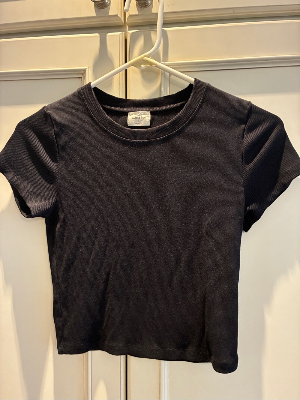 Aritzia Black Short Sleeve Tee